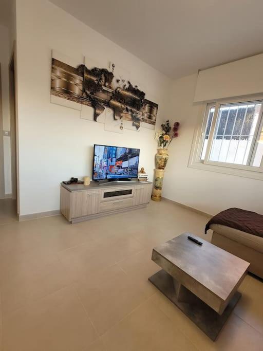 Chalet Adosado Acogedor Busot Alicante Exterior foto